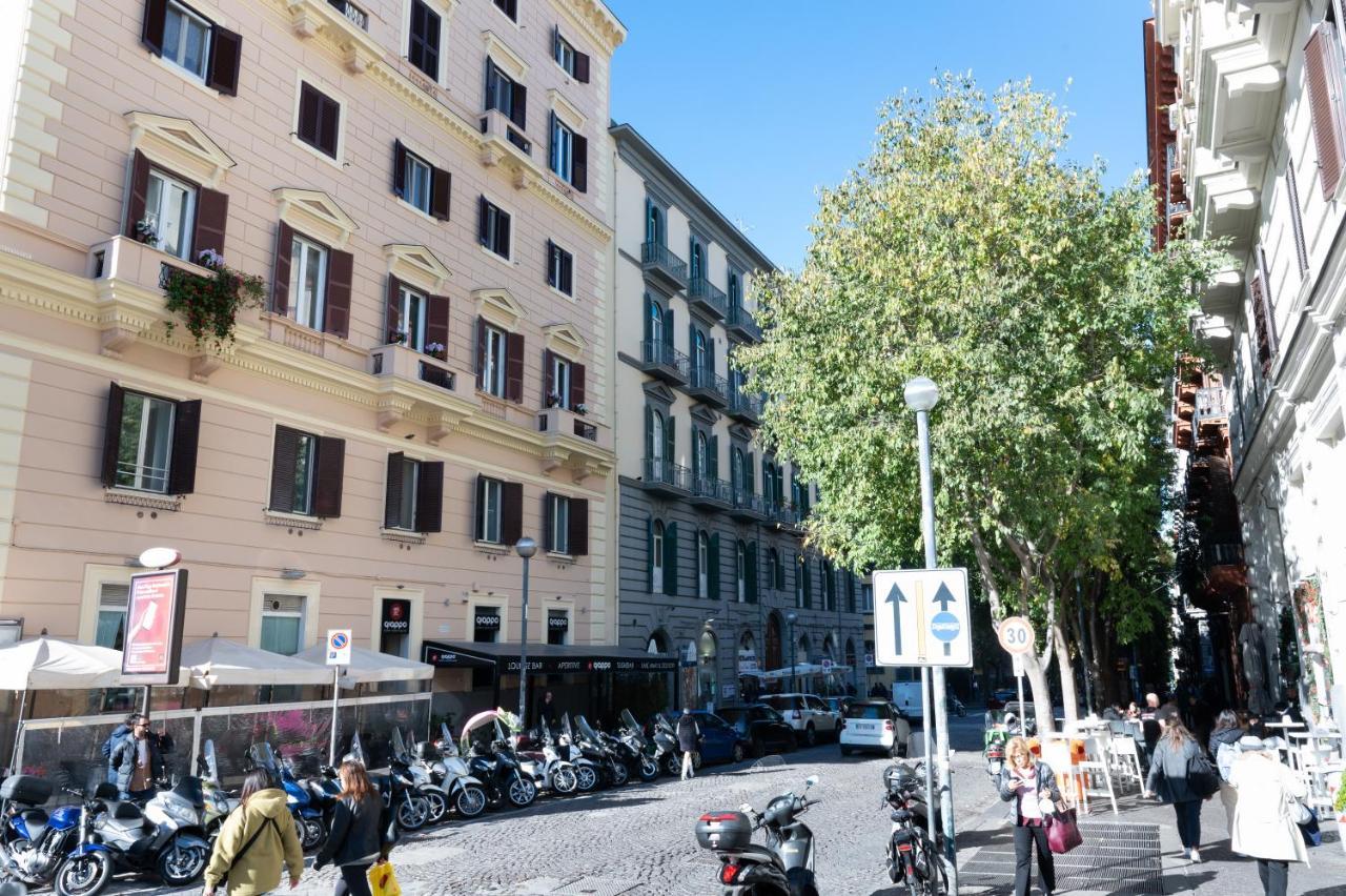 Bernini House Naples Hotel Exterior foto