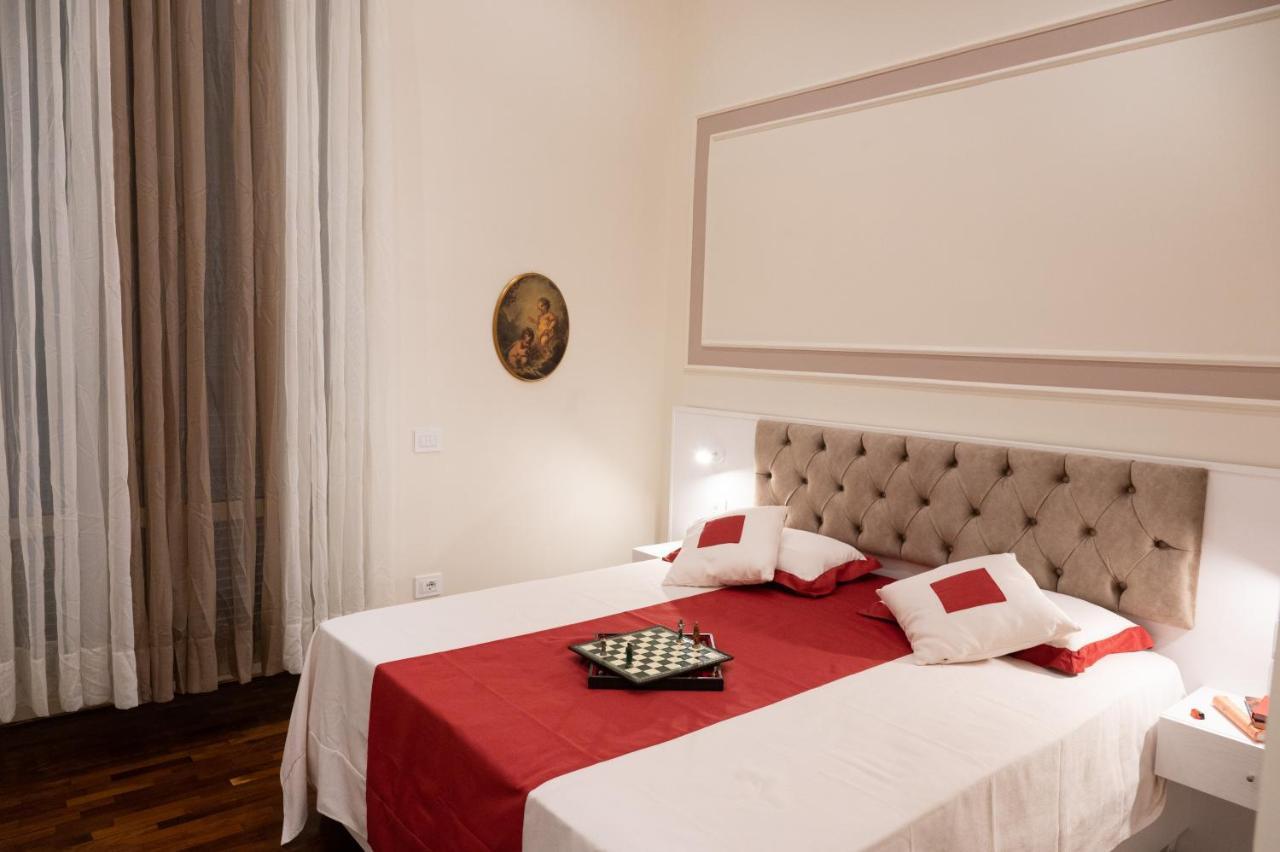 Bernini House Naples Hotel Exterior foto